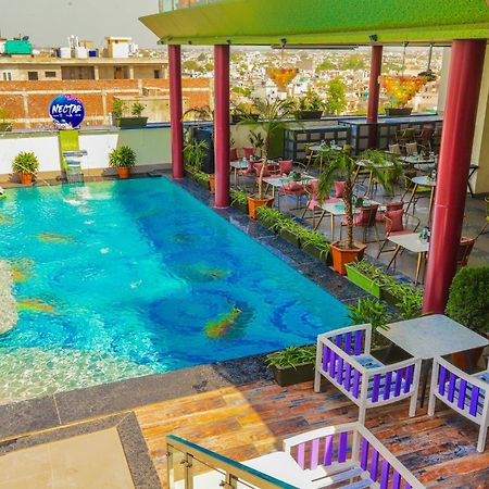 Hk Clarks Inn, Amritsar Exterior photo