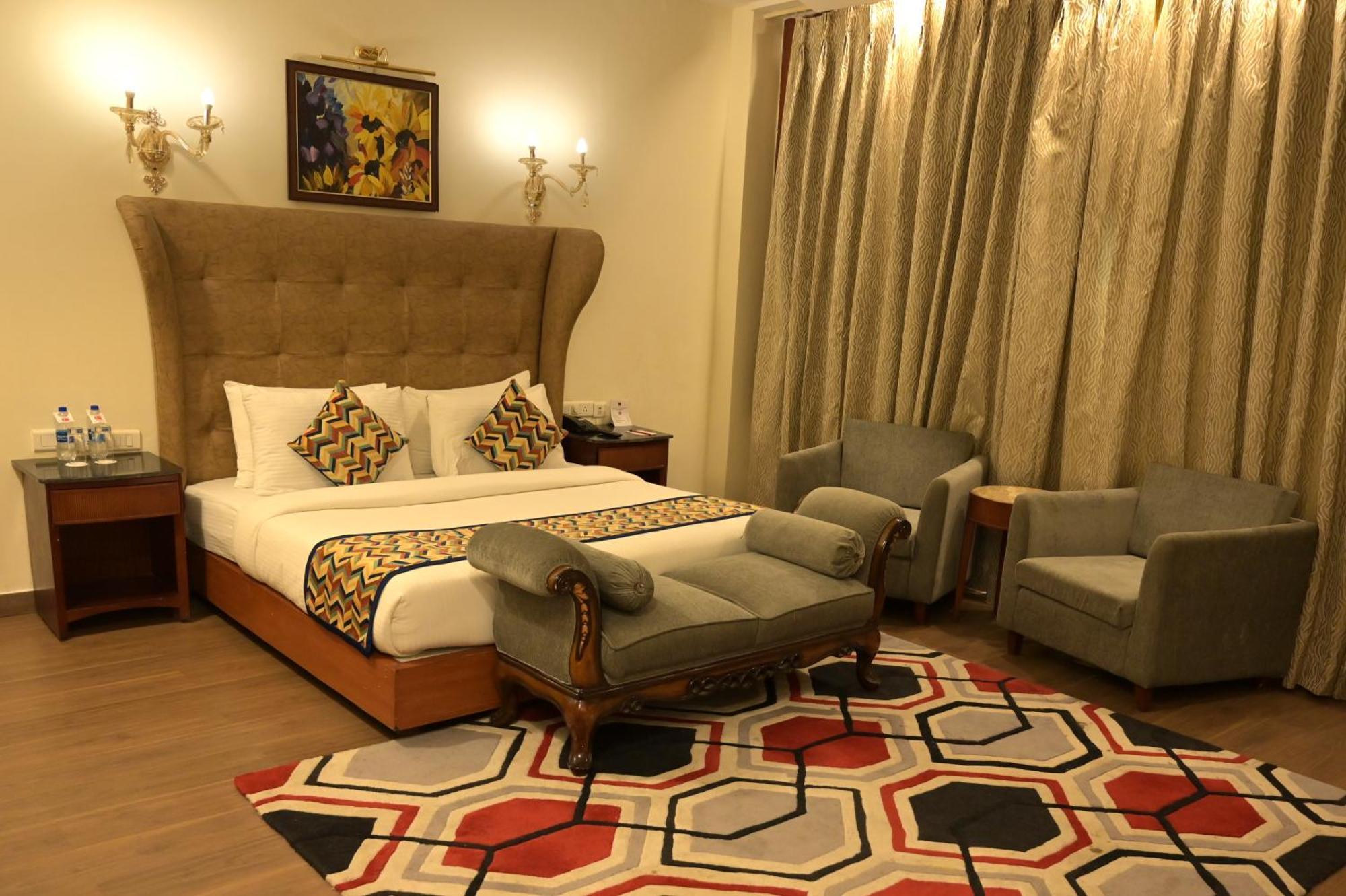 Hk Clarks Inn, Amritsar Exterior photo
