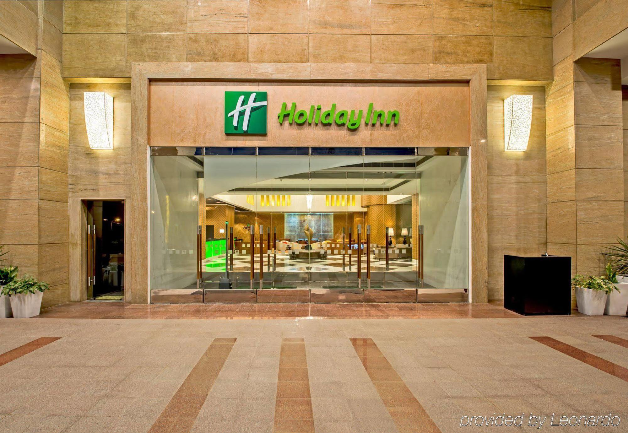 Hk Clarks Inn, Amritsar Exterior photo